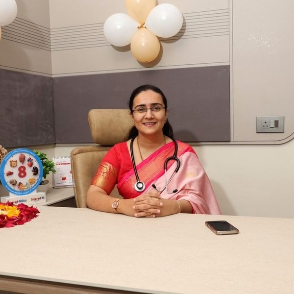 Dr. Dhruvi Hasnani